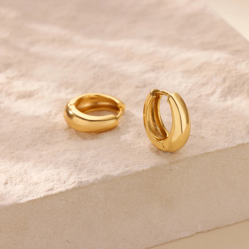 Boucles d’oreilles à cerceau classiques pour femmes Filles dorées