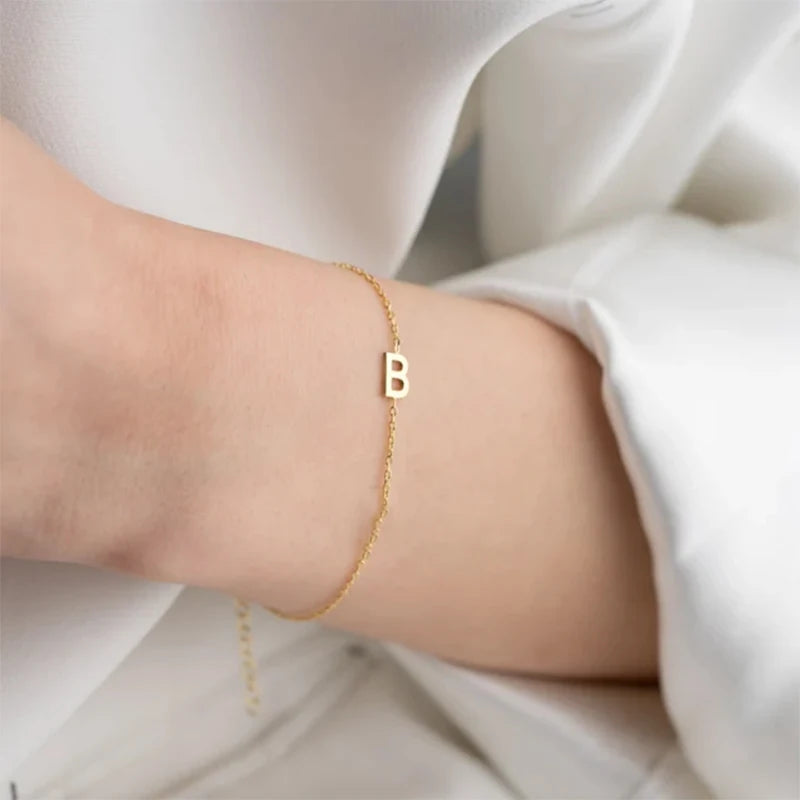 Bracelets personnalisés au nom des lettres A-Z pour femmes